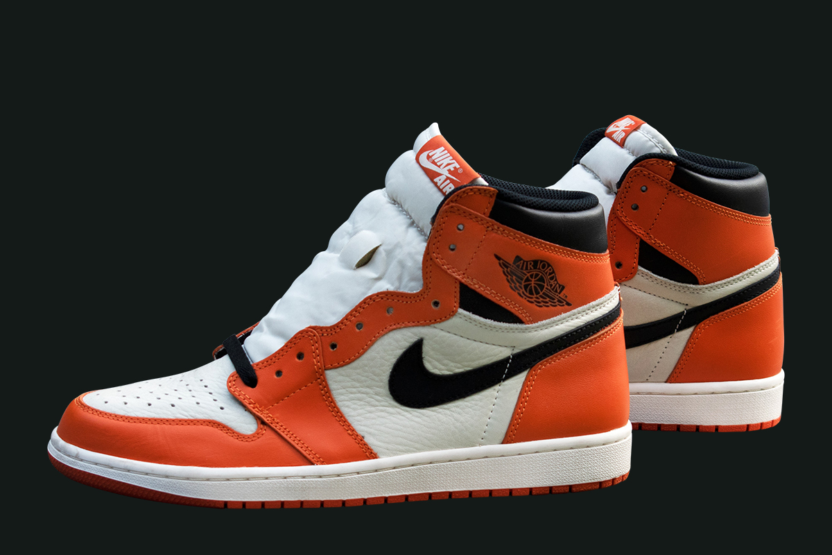 shoe clipping path
